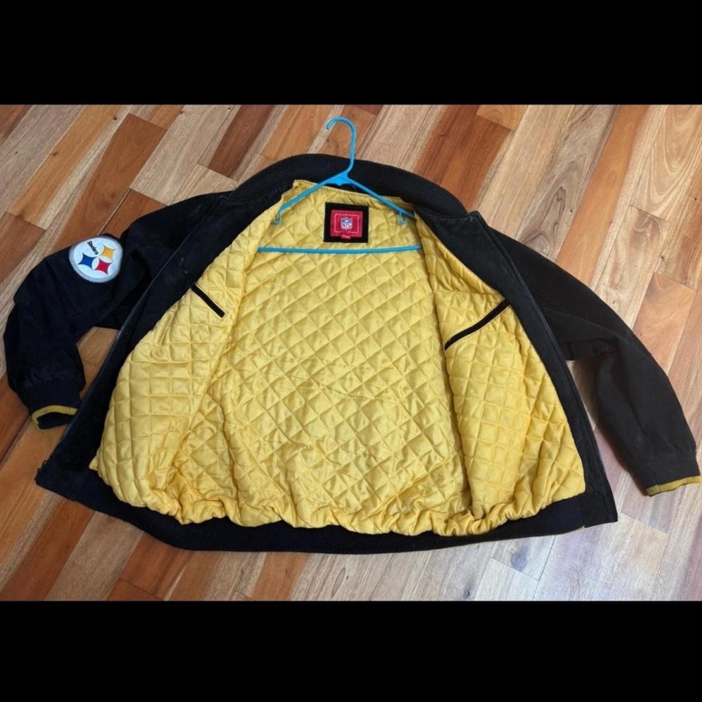 Pittsburgh Steelers Suede Leather Bomber Jacket - Picture 3 of 8